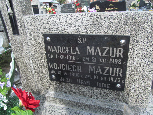 Grób Wojciech Mazur