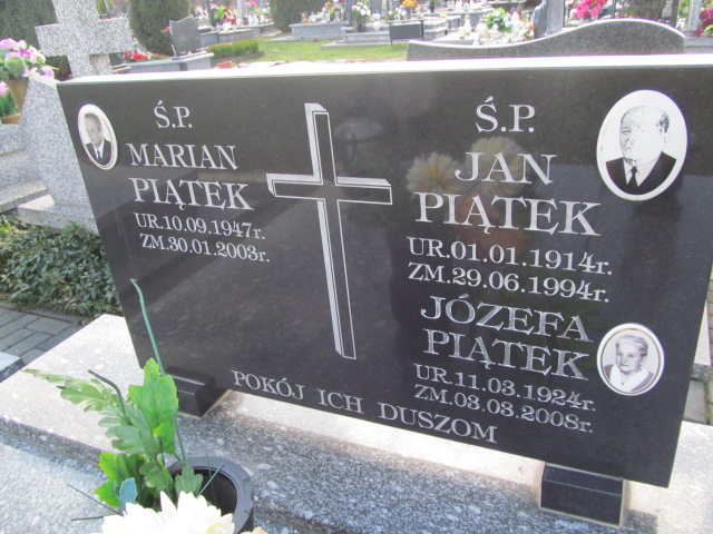 Grób Józefa  Piątek